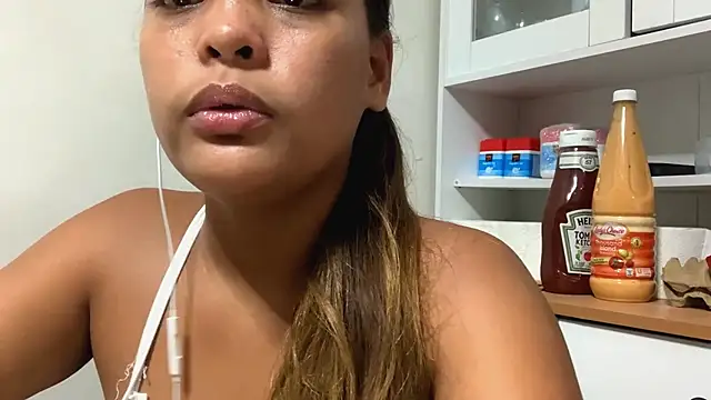 Bunny Kisss online show from May 10, 2026, 7:23 am