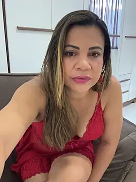 lary8 online show from May 19, 2026, 5:31 pm