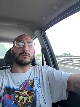 naughtybustard online show from June 2, 2026, 1:11 pm