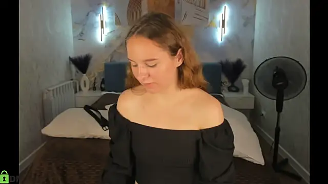 Vicki Milles online show from June 25, 2026, 8:52 am