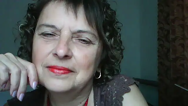 ElizabethGorden online show from May 25, 2026, 11:53 am