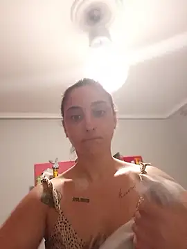 gatacantabra online show from June 22, 2026, 1:11 am