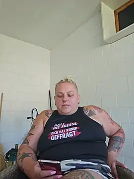 Lady Peggi online show from July 10, 2026, 8:47 am