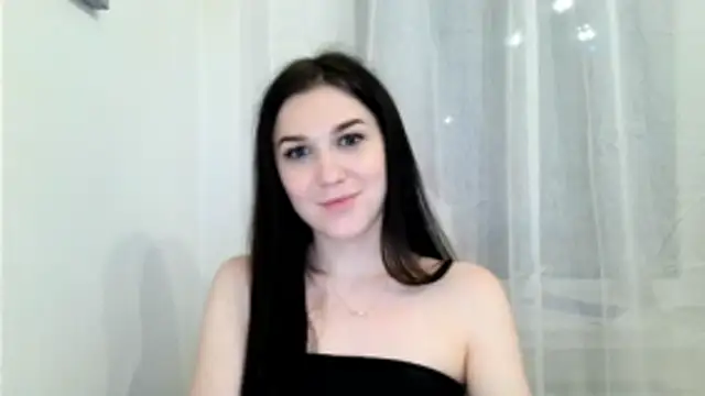 Snapshot of Katiee_Foxi chatting on June 18, 2026, 9:31 pm Katiee Foxi online show from June 18, 2026, 9:31 pm