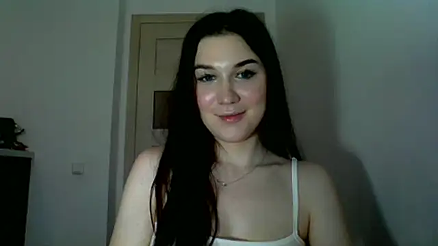 Snapshot of Katiee_Foxi chatting on May 20, 2026, 4:48 pm Katiee Foxi online show from May 20, 2026, 4:48 pm