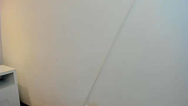 Snapshot of Anny_bakers_ chatting on June 27, 2026, 11:27 am Anny bakers online show from June 27, 2026, 11:27 am