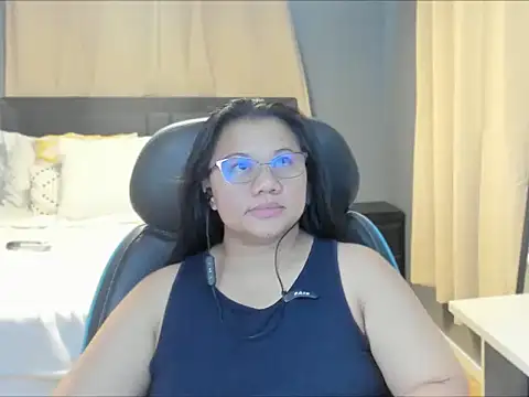Snapshot of auroramaze88 chatting on June 19, 2026, 8:47 pm auroramaze88 online show from June 19, 2026, 8:47 pm