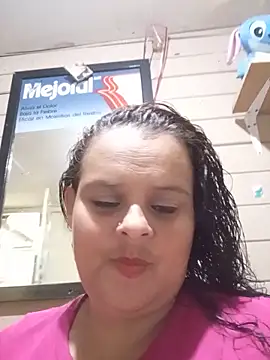 Gatita 211 online show from May 28, 2026, 8:59 pm