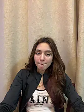 Lilywant online show from June 1, 2026, 3:33 pm