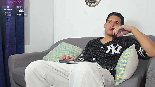 Snapshot of jacob_schneider chatting on May 27, 2026, 8:05 pm jacob schneider online show from May 27, 2026, 8:05 pm