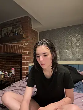 crazygirl244 online show from May 13, 2026, 3:41 pm