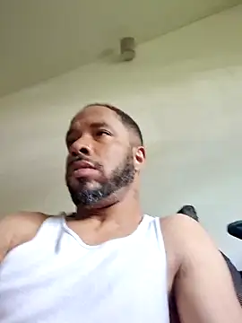 yoursexydaddy8181 online show from May 30, 2026, 12:00 pm