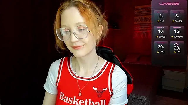 LunaTerry online show from June 2, 2026, 8:03 am