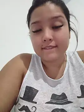 Snapshot of Im_DianaNoir chatting on July 11, 2026, 1:06 am Im DianaNoir online show from July 11, 2026, 1:06 am