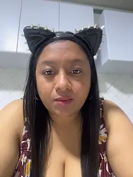 Snapshot of Rachell_Carter chatting on May 7, 2026, 3:44 am Rachell Carter online show from May 7, 2026, 3:44 am