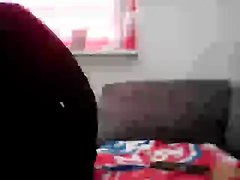 LindaLee90 online show from May 10, 2026, 2:19 pm