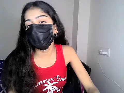 SASSY  BABY  online show from July 7, 2026, 5:54 am