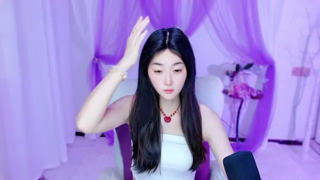 Snapshot of Tili_Lucky chatting on June 4, 2026, 1:10 am Tili Lucky online show from June 4, 2026, 1:10 am