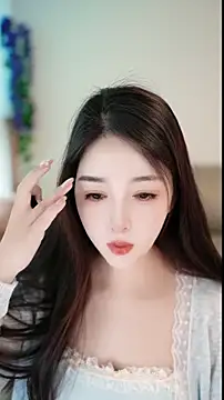 Snapshot of singer-wenwan chatting on May 19, 2026, 11:06 am singer-wenwan online show from May 19, 2026, 11:06 am