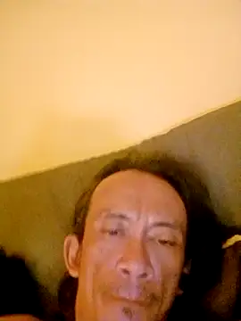 xxxshowdown online show from May 27, 2026, 1:57 am
