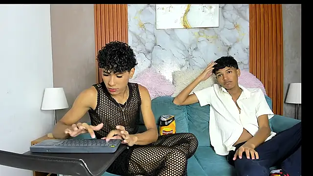 BOUL GUYS online show from June 19, 2026, 1:11 am