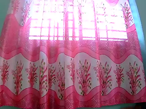 angelqueen19 online show from May 11, 2026, 1:29 am