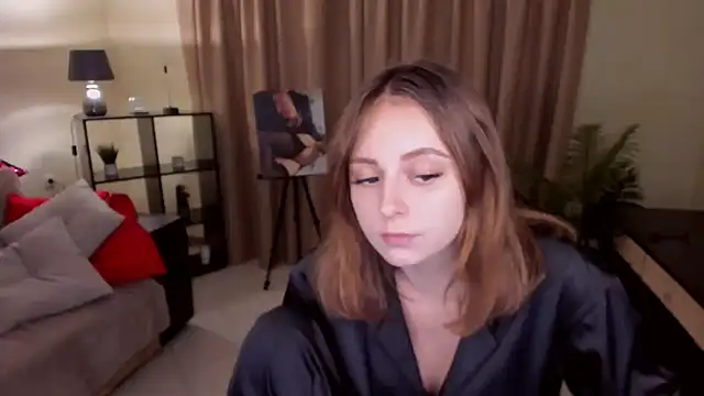 Snapshot of MilanaRare chatting on June 25, 2026, 6:24 pm MilanaRare online show from June 25, 2026, 6:24 pm