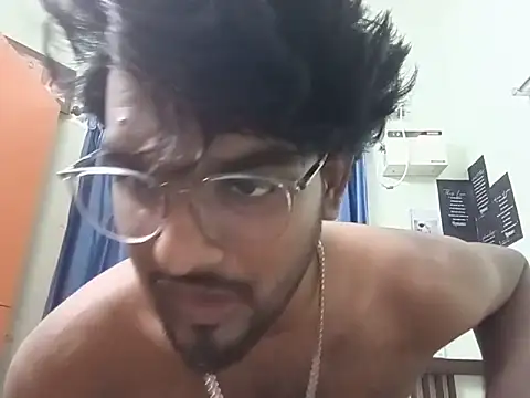 Snapshot of yasshhhh050 chatting on May 17, 2026, 5:02 pm yasshhhh050 online show from May 17, 2026, 5:02 pm