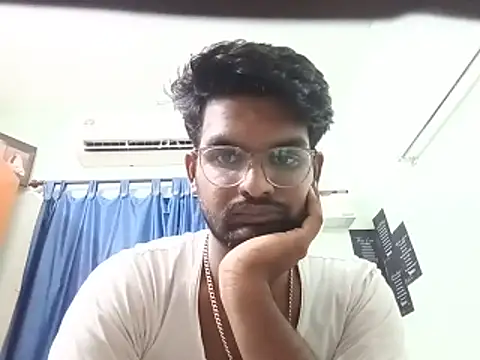 Snapshot of yasshhhh050 chatting on May 27, 2026, 5:09 pm yasshhhh050 online show from May 27, 2026, 5:09 pm