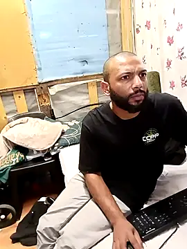 Camodick online show from October 6, 2025, 2:51 pm