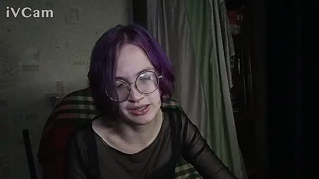 Snapshot of Alessa_Kiss chatting on July 9, 2026, 12:55 am Alessa Kiss online show from July 9, 2026, 12:55 am