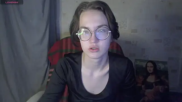 Snapshot of Alessa_Kiss chatting on June 29, 2026, 11:21 am Alessa Kiss online show from June 29, 2026, 11:21 am