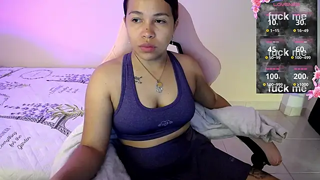 Snapshot of sexydiabliita chatting on May 28, 2026, 1:39 pm sexydiabliita online show from May 28, 2026, 1:39 pm