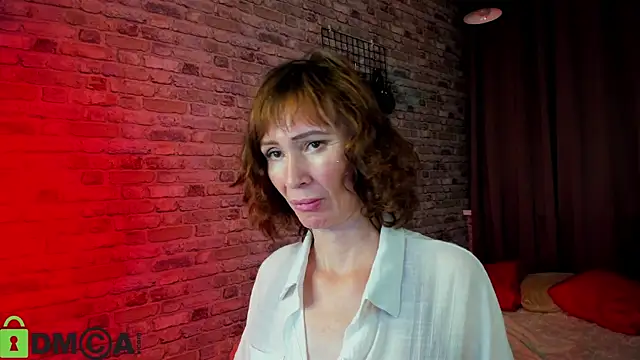 Snapshot of gracekellyyy chatting on July 3, 2026, 4:24 pm gracekellyyy online show from July 3, 2026, 4:24 pm