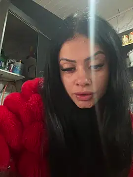 Snapshot of belababyy chatting on July 4, 2026, 1:59 pm belababyy online show from July 4, 2026, 1:59 pm