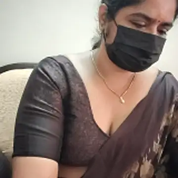 Snapshot of Maha_sweet chatting on May 23, 2026, 11:31 am Maha sweet online show from May 23, 2026, 11:31 am