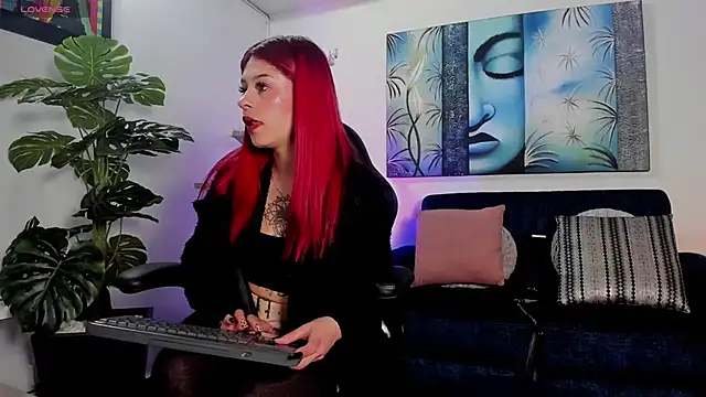 Snapshot of lexietaylor chatting on June 1, 2026, 12:16 pm lexietaylor online show from June 1, 2026, 12:16 pm
