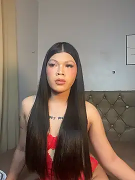 DanikaLovve online show from May 8, 2026, 12:31 pm