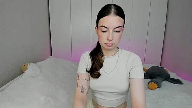 Snapshot of kelly_sallazar chatting on May 23, 2026, 8:02 am kelly sallazar online show from May 23, 2026, 8:02 am