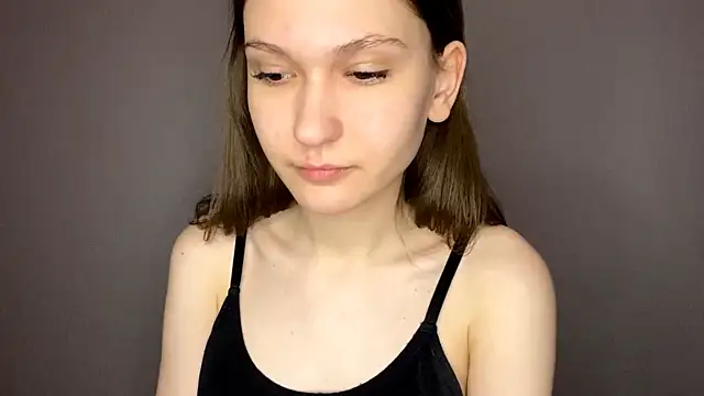 AlmetaHafley online show from May 20, 2026, 2:52 am