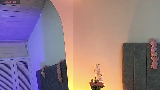 Snapshot of Antonella_1998 chatting on July 15, 2026, 1:07 pm Antonella 1998 online show from July 15, 2026, 1:07 pm