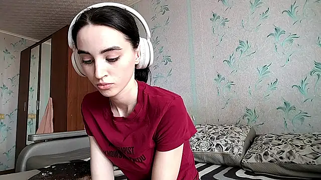 Snapshot of NightFoxxx chatting on July 2, 2026, 3:23 am NightFoxxx online show from July 2, 2026, 3:23 am