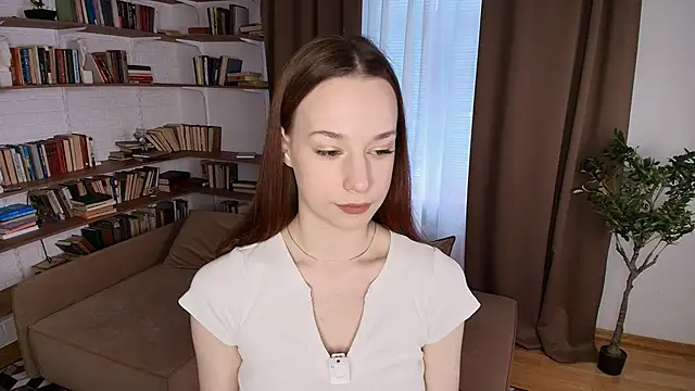 Snapshot of EmmieFilmore chatting on May 26, 2026, 8:34 am EmmieFilmore online show from May 26, 2026, 8:34 am