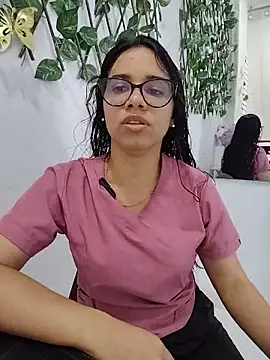 Snapshot of alanahot94 chatting on June 15, 2026, 3:34 pm alanahot94 online show from June 15, 2026, 3:34 pm