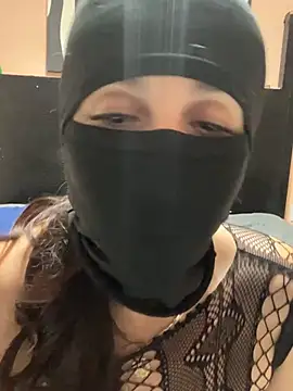 StephanieRc online show from May 25, 2026, 4:45 am