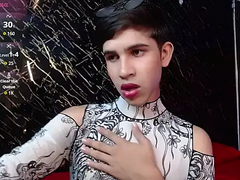 joshua saenz  online show from May 24, 2026, 10:53 pm