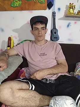 Maykiinn online show from May 20, 2026, 2:30 am