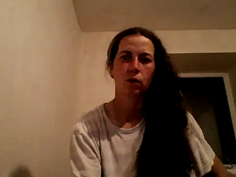 Snapshot of DanicaFey chatting on May 11, 2026, 6:27 pm DanicaFey online show from May 11, 2026, 6:27 pm