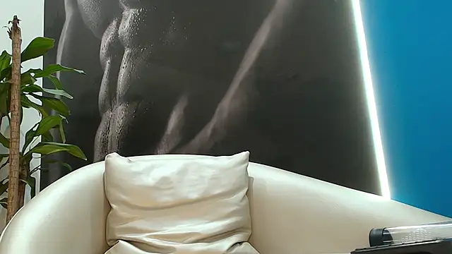 GeorgeRomano online show from May 30, 2026, 2:34 pm