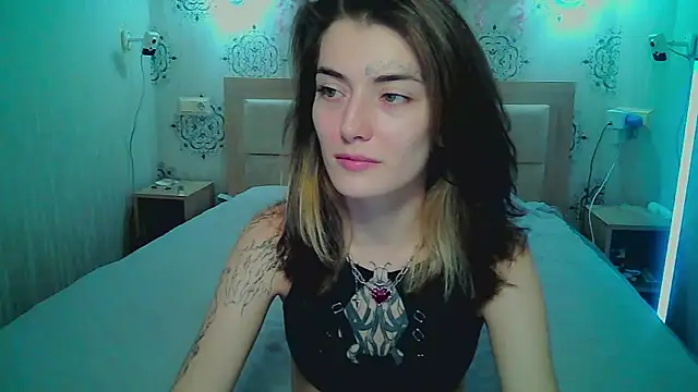 HarrisLola online show from May 30, 2026, 3:39 pm